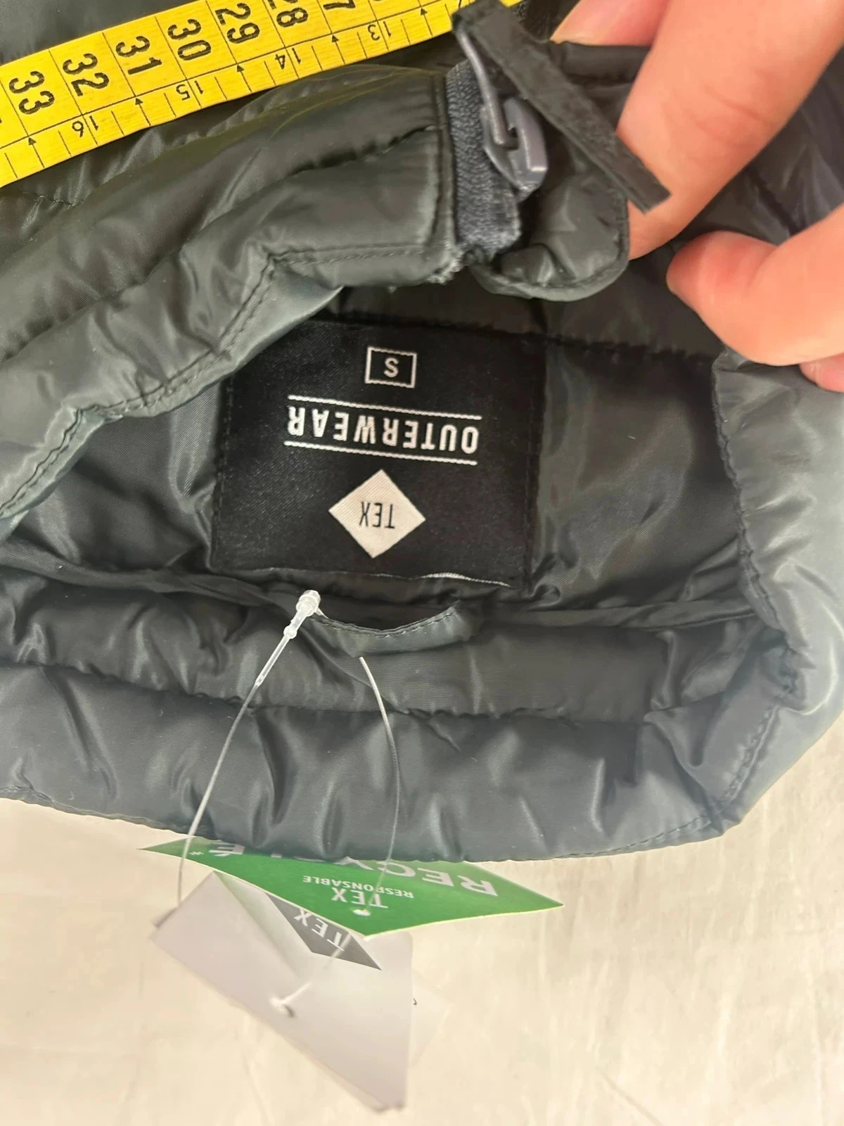 Zwarte donsvest zonder mouwen tex – photo 9